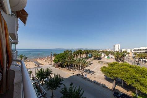 calle bruselas salou|CARRER DE BRUSSEL·LES en SALOU 